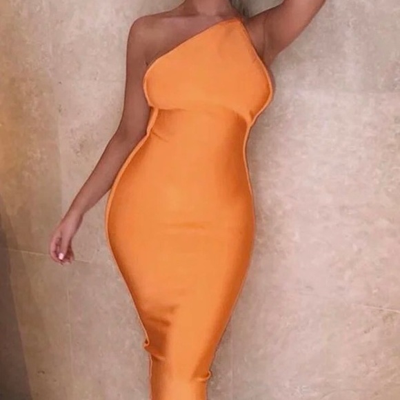 HOUSE OF CB 'Sasha' Orange One Shoulder Bandage Dress NWOT - Picture 9 of 12